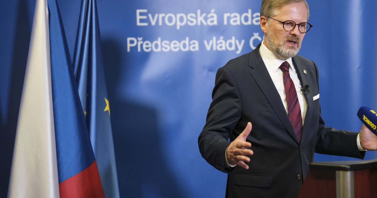 Czech Republic assumes EU Council Presidency, media freedom improves ...