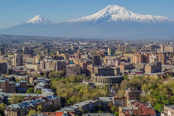 Mount_Ararat_and_the_Yerevan_skyline
