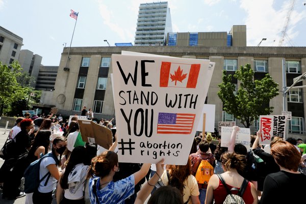 Canada - US consulate protest