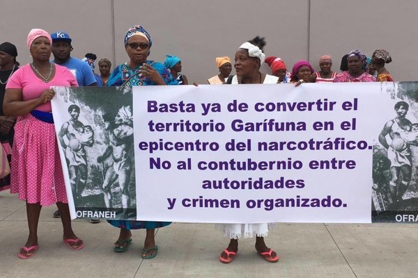 Honduras - ofraneh protest